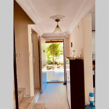 Kusadasi'nda Sessiz Sakin Bir Nida 6 Villa