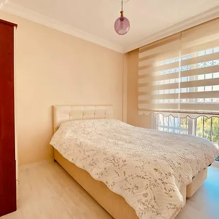 Kusadasi'nda Sessiz Sakin Bir Nida 6