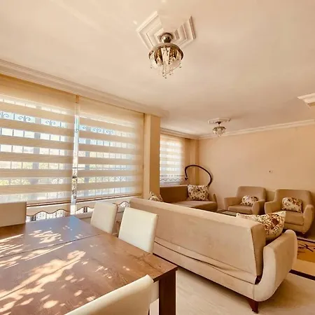 Kusadasi'nda Sessiz Sakin Bir Nida 6 Villa *
